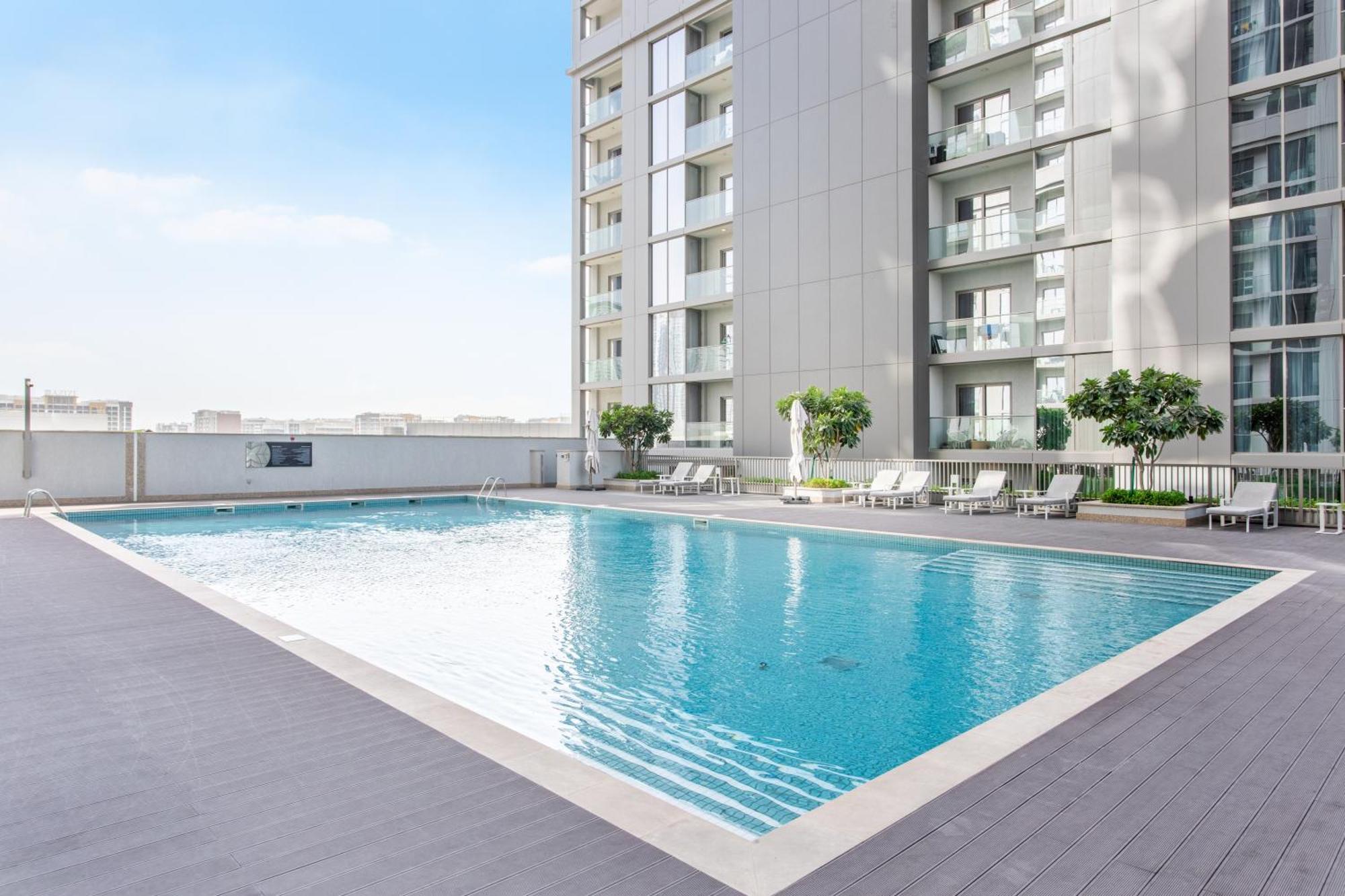 Stay By Latinem Luxury 1Br Plus Study Holiday Home Cv A2712 Near Downtown ดูไบ ภายนอก รูปภาพ