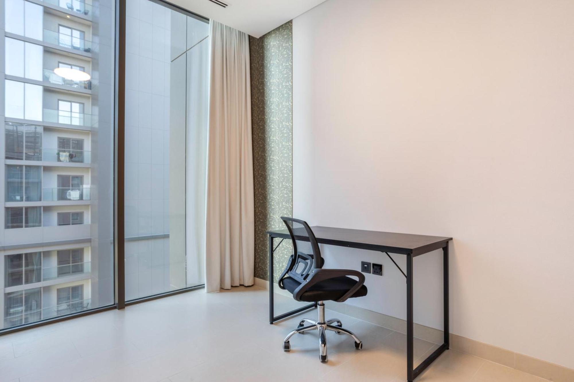 Stay By Latinem Luxury 1Br Plus Study Holiday Home Cv A2712 Near Downtown ดูไบ ภายนอก รูปภาพ